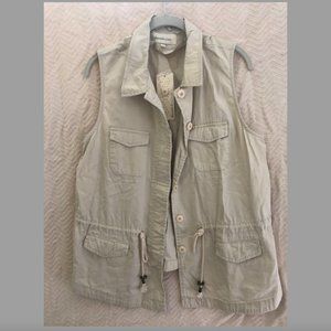Daniel Rainn women's khaki vest NWT
